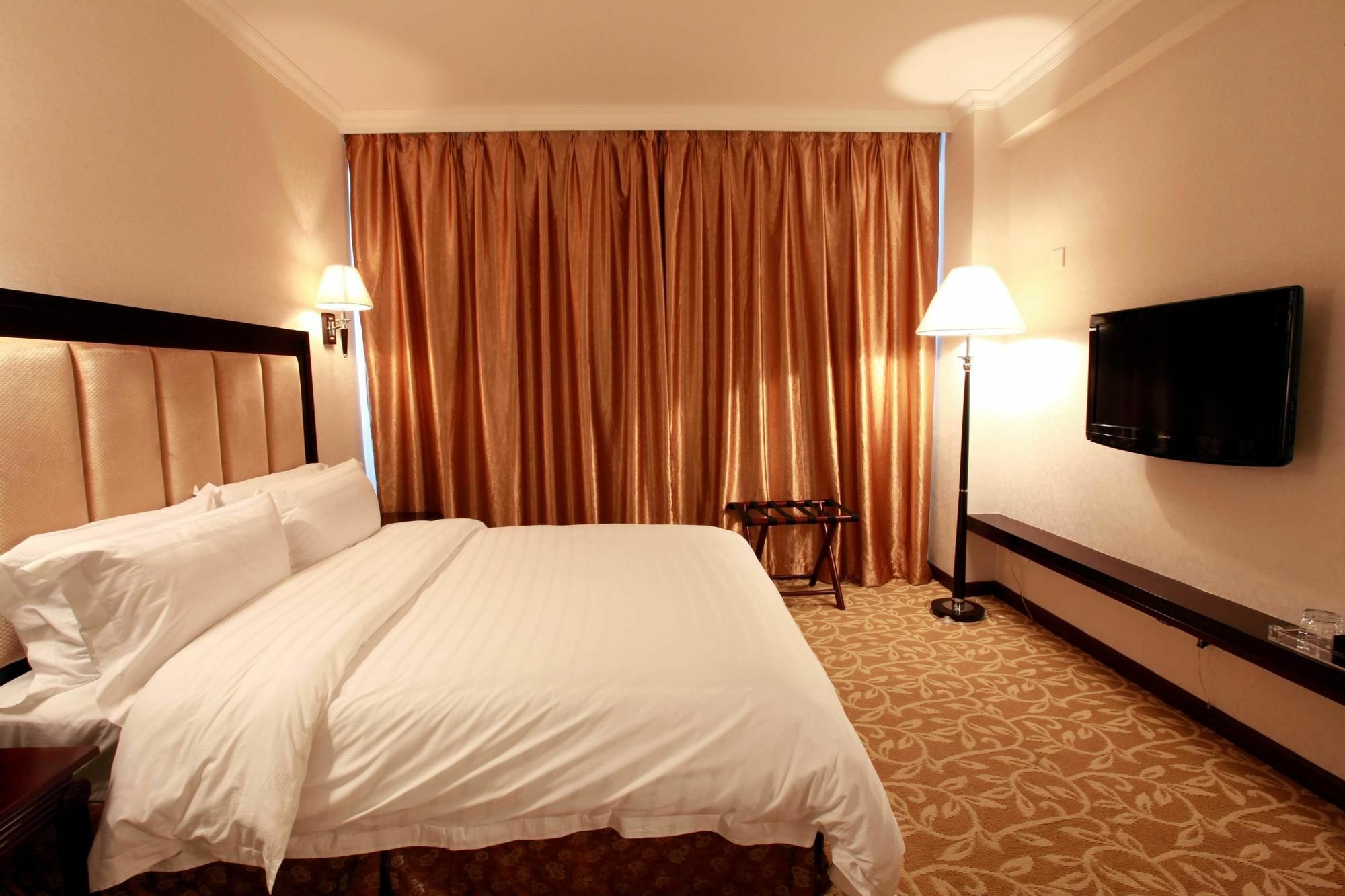 Shenzhen Jing Yuan Meisha Hotel Екстериор снимка